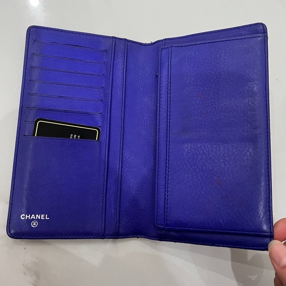 Sold - Chanel Wallet - Picture 3 of 4